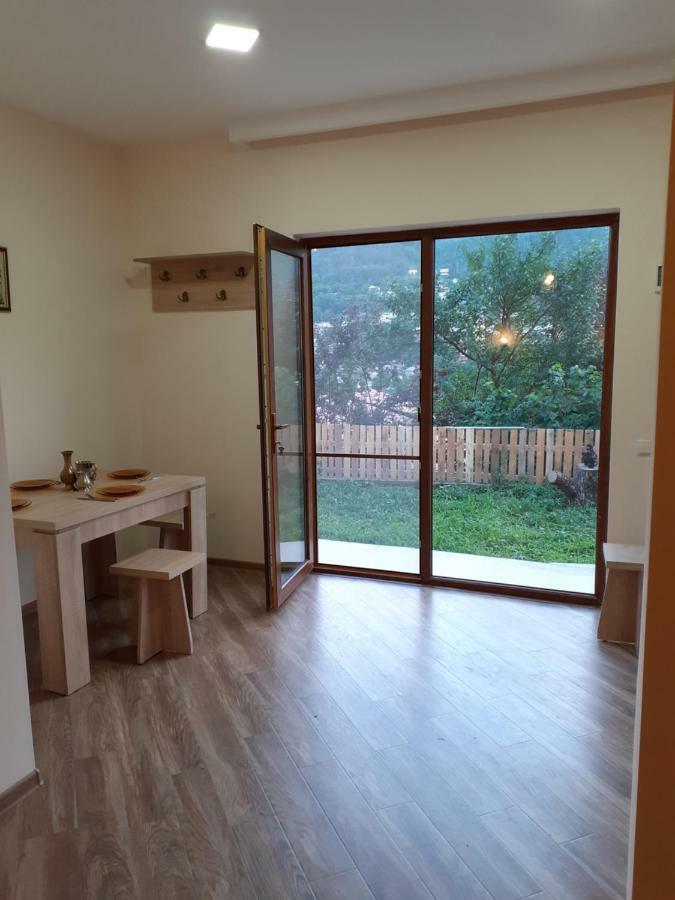 Ano'A Lägenhet Borjomi Exteriör bild